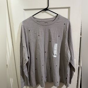 New with tag, Women’s xl Sonoma gray long sleeve with heart design